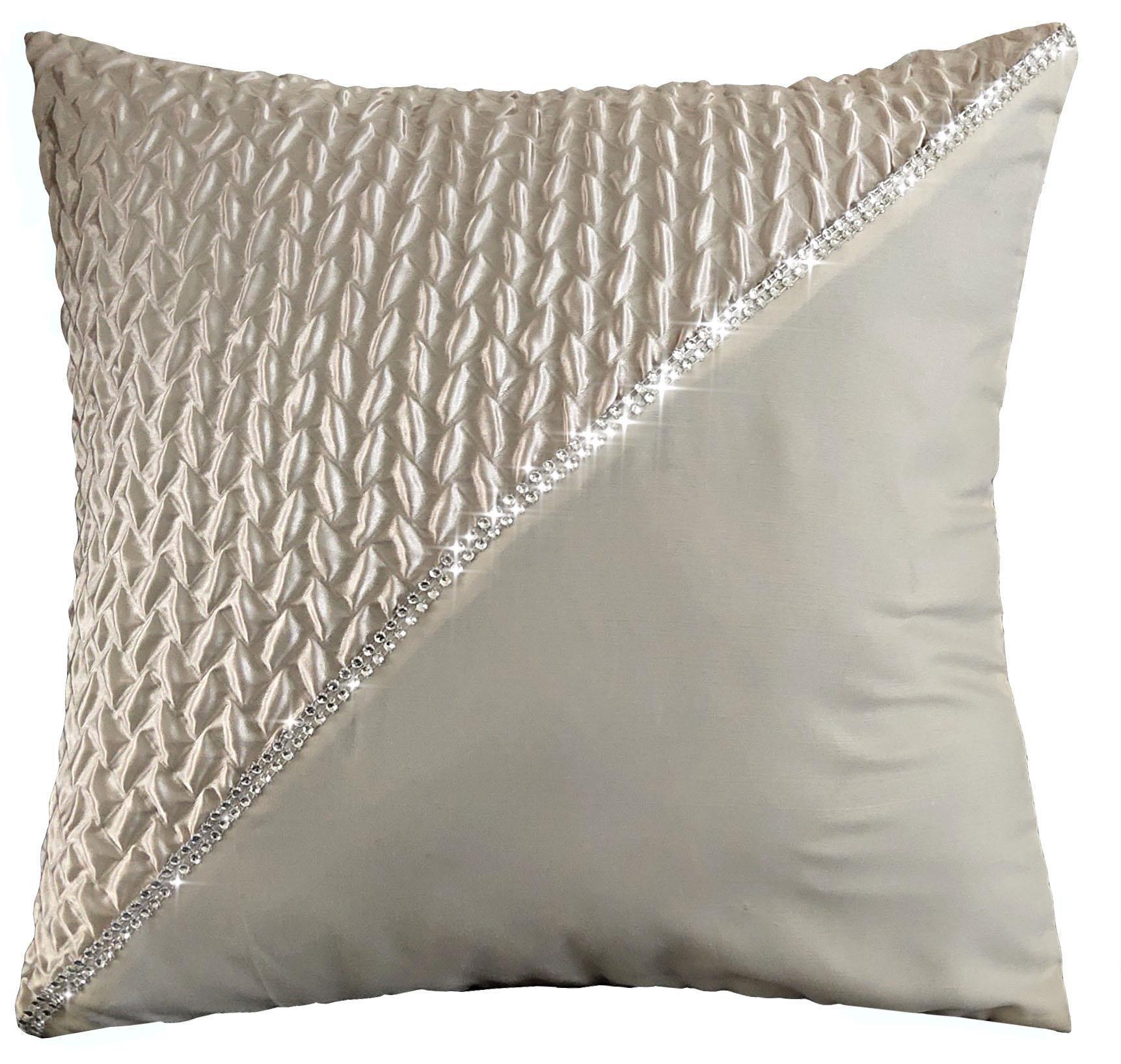 OLIVIA ROCCO Zenia Duvet Cover Set With Quilted Trim And Diamante Detailing For Luxurious Sleep In Single Double King Super King