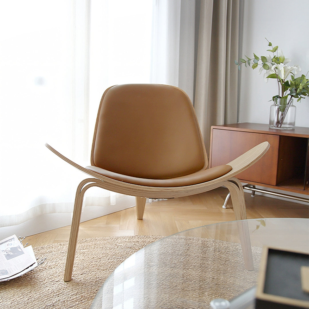 Hans Wegner CH07 Shell Chair, White & Oak
