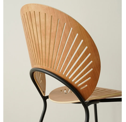 A Set of 2 Conker Dining Chair, Solid Wood
