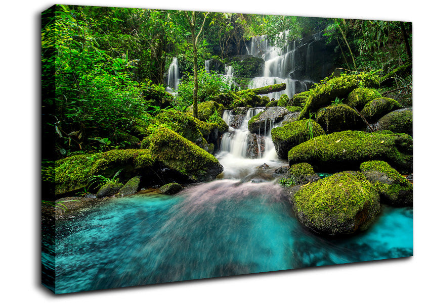 Green Delight Canvas Wall Art