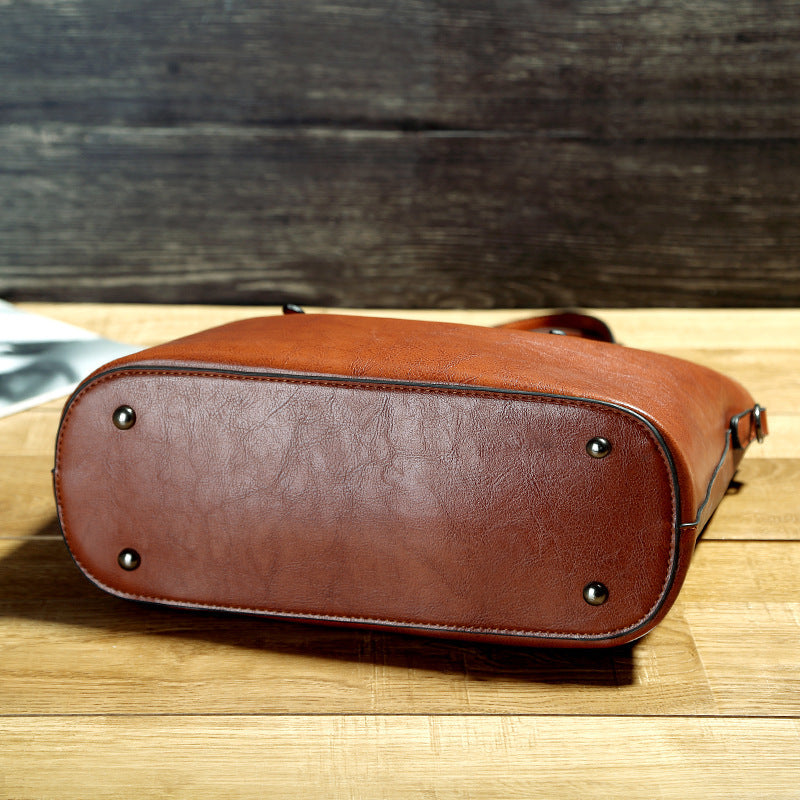 Simple Oil Wax Leather Messenger Shoulder Bags Women's High Capacity Portable Tote Bag