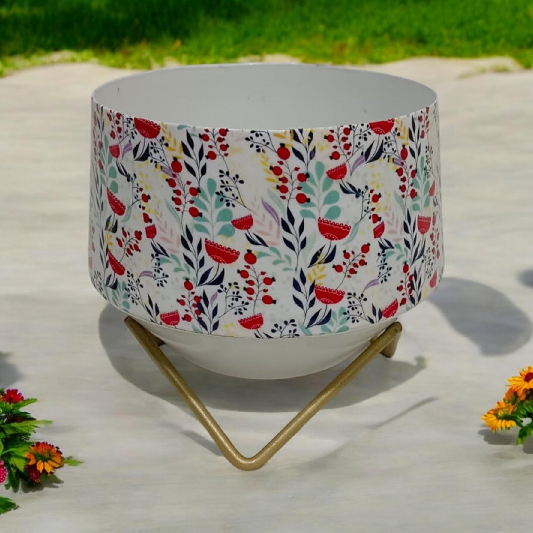 13CM PLANTER ON STAND