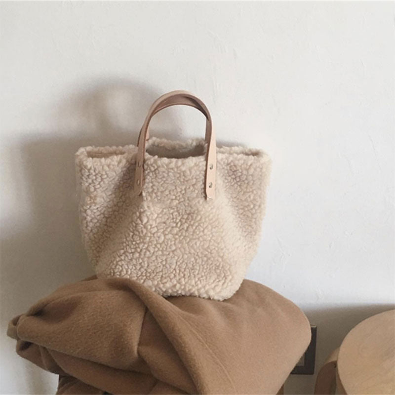 Lamb wool shoulder bag