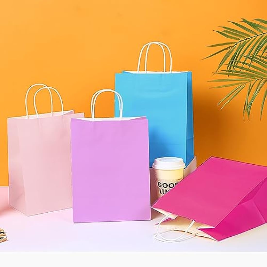GIFTSAY Pink Party Bags 30 Pcs Paper Gift Bags for Kids Party, Paper Bags with Handles, Small Gift Ideal for Birthday, Wedding, Baby Shower, 15×8×21 CM