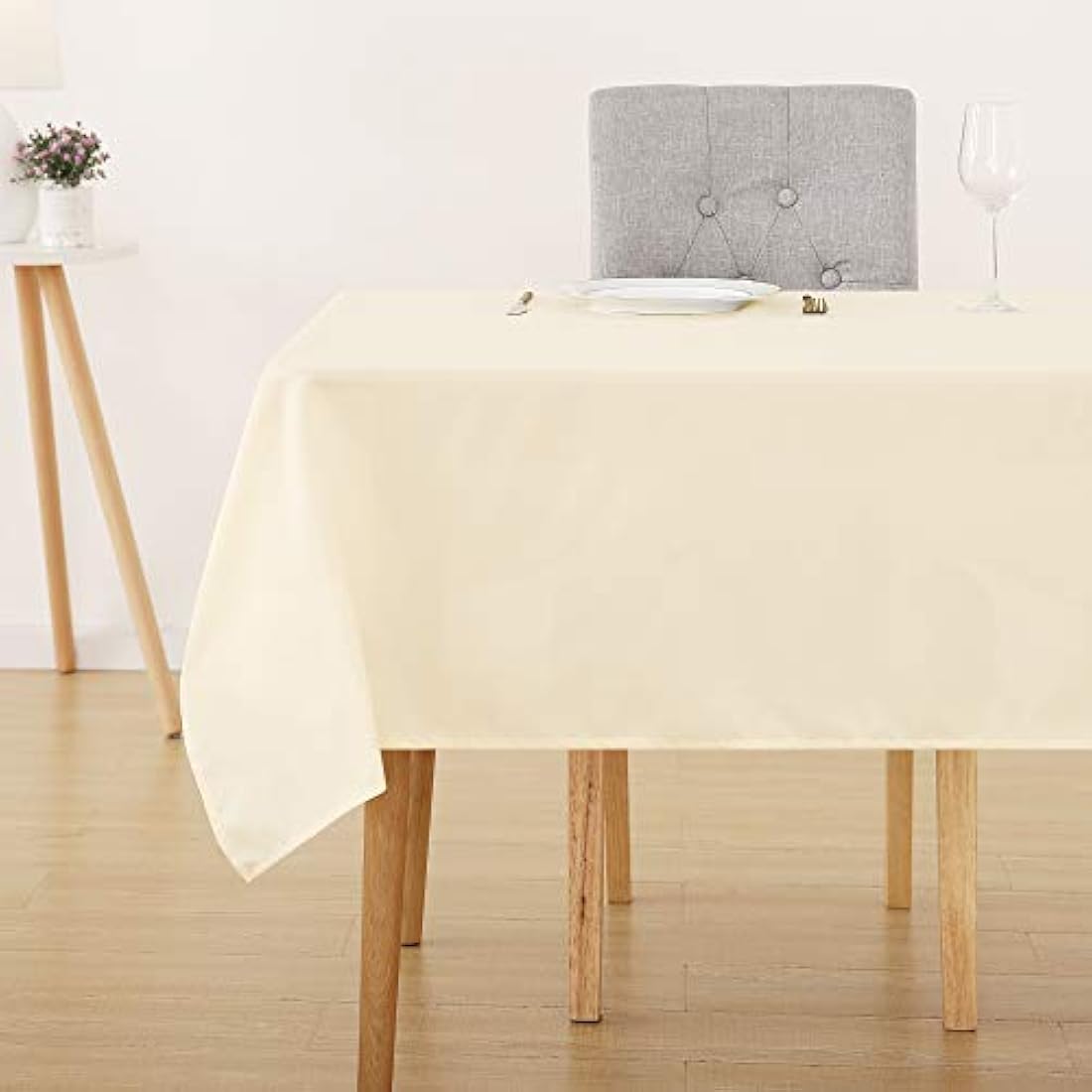 Deconovo Oxford Decorative Water Resistant Wipeable Table Cover Rectangle Tablecloth for Dining Table 132x178cm(52x70in) Beige