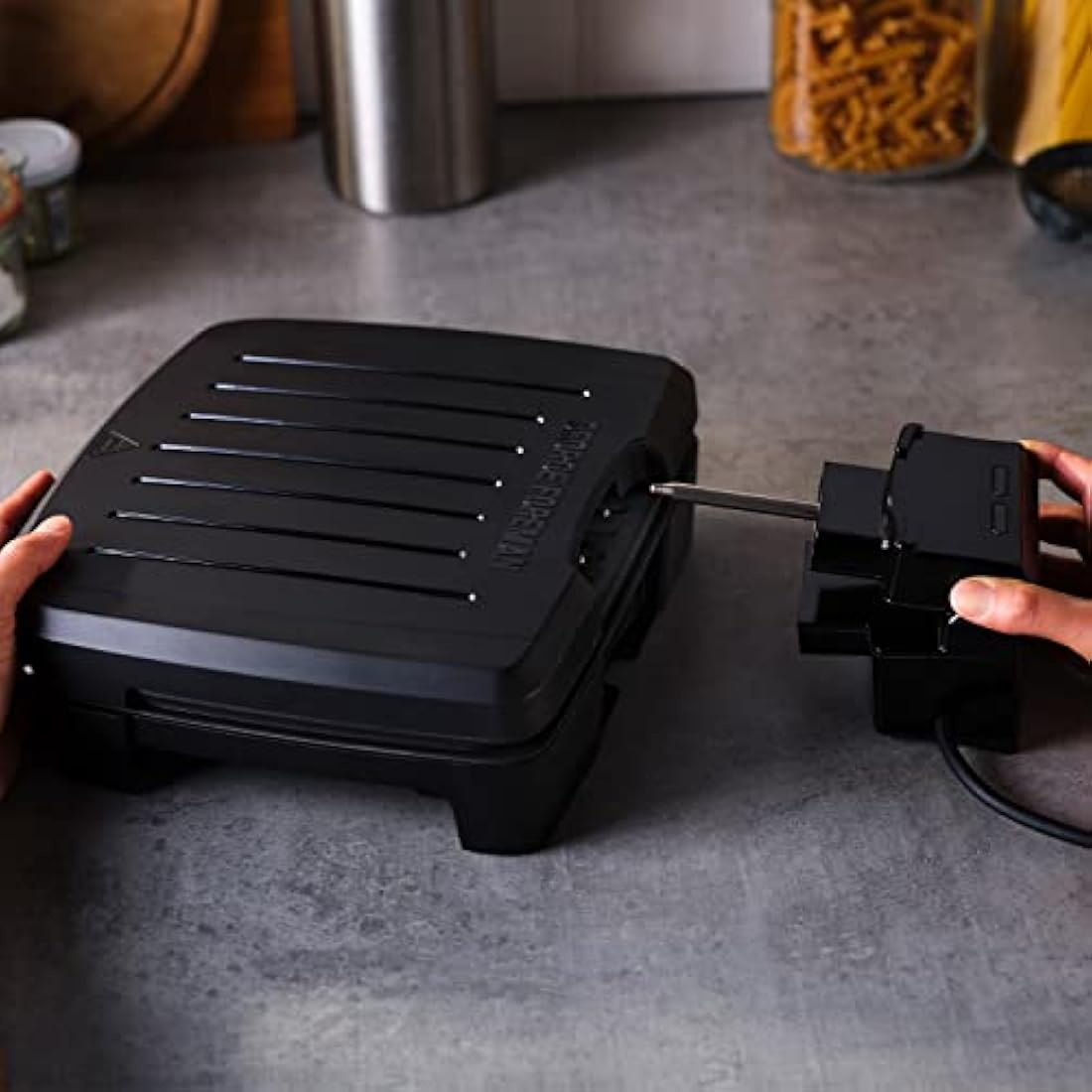 George Foreman Immersa Small Electric Grill [Removable Control Panel allows grill machine to be fully washable & dishwasher safe, Energy saving, Healthy, Toastie, Panini, Hot plate, BBQ] Black, 28300