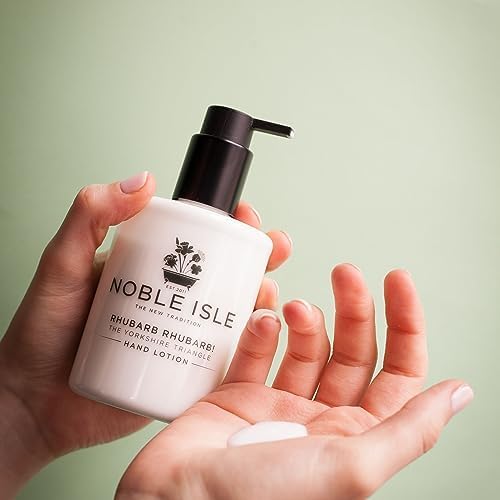 Noble Isle Rhubarb Rhubarb! Duo Gift Set,250 Milliliters