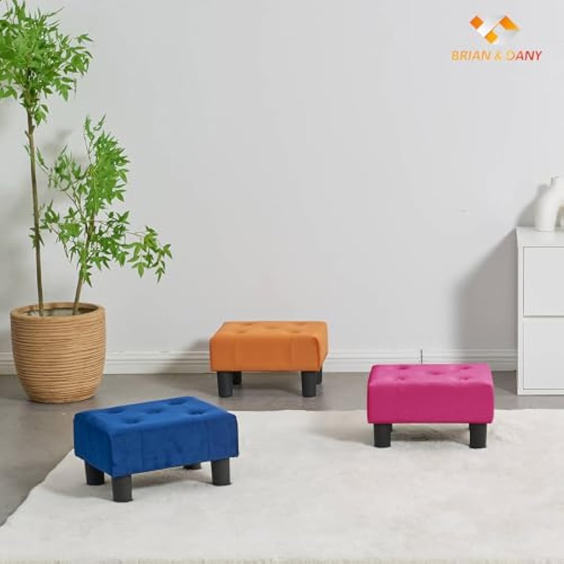 BRIAN & DANY Small Foot Stool, Velvet Footstool with Legs, Footstools for Living Room, Ottoman Footrest Extra Seating for Entryway, Rose Red