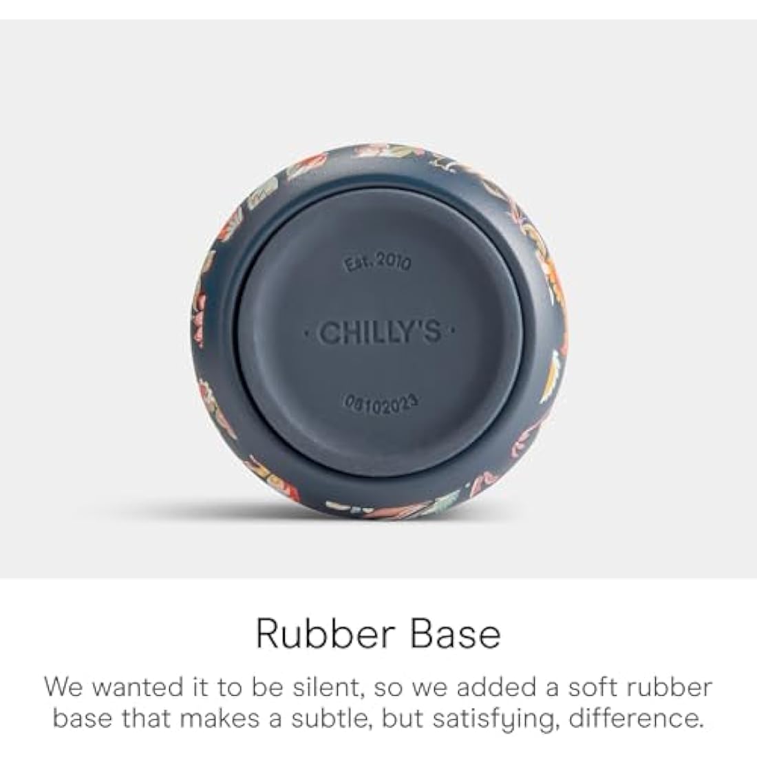 Chilly's Series 2 Water Bottle - Stainless Steel Thermal Bottles with Double Wall Vacuum, Soft Collar & Carry Loop - 24hrs Cold, 12hrs Hot - For Office, Home & Travel - Available in 350ml, 500ml & 1L