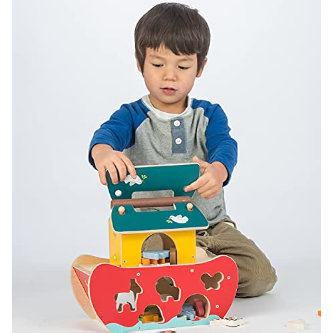 Tender Leaf Toys Noah's Shape Sorter Ark - Wooden Animal Shape Sorting Game