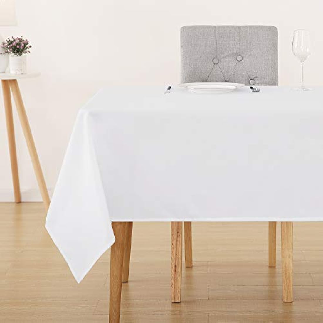 Deconovo Oxford Decorative Tablecloth Wipeable Plain Rectangle Tablecloth for Party 137x200cm(54x79in) White