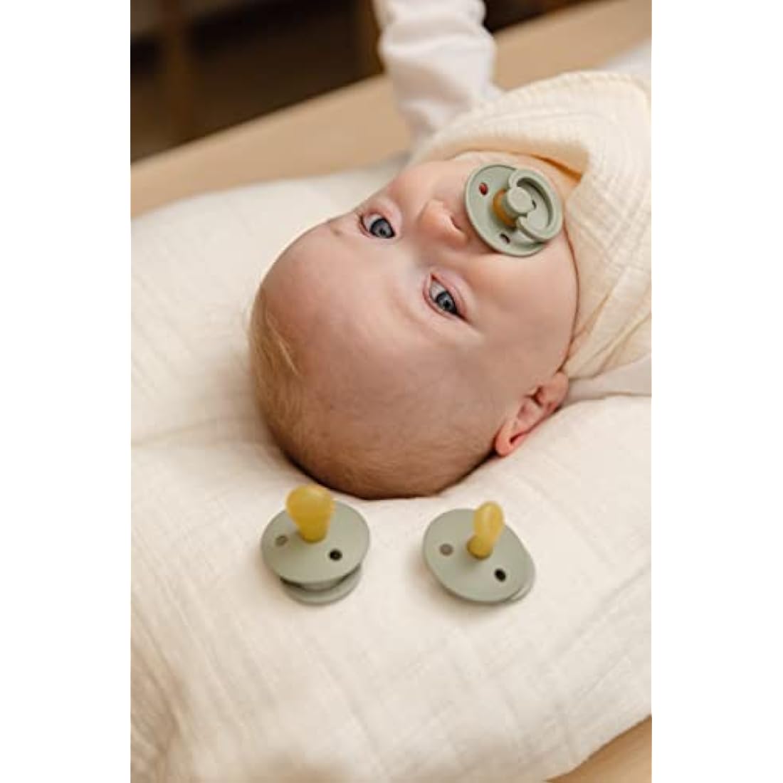 BIBS Colour Soother 2-Pack, BPA Free Dummy Pacifier, Round Nipple. Natural Rubber Latex, Size 1 (0-6 Months), Woodchuck/Hunter Green