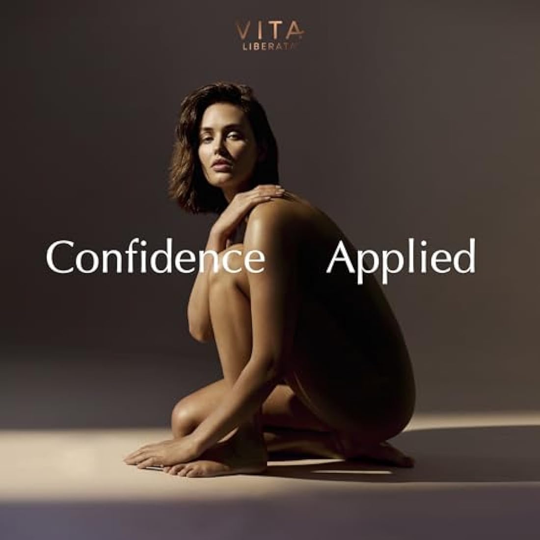 VITA LIBERATA, Fabulous Gradual Tanning Lotion 400ml & Dual Sided Self Tanner Mitt, Super Hydrating Hyaluronic Acid, Designed for Face & Body, Buildable Formula, Streak Free, Lasting Finish