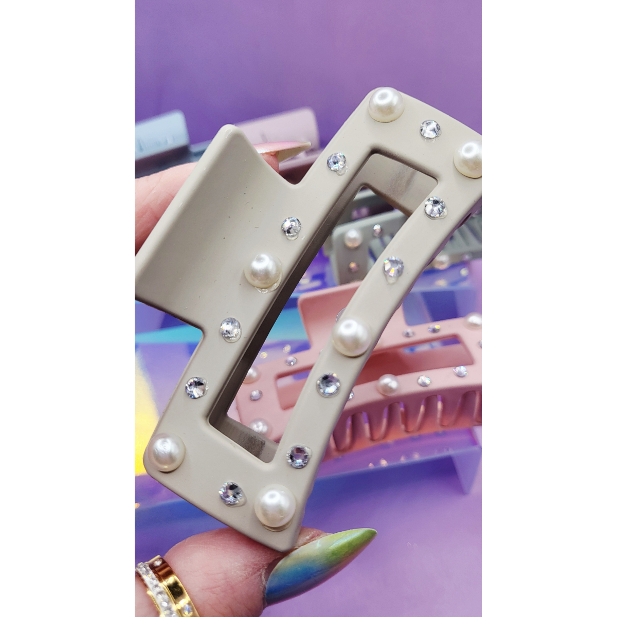 Pearl Essence Square Hair Clamps Pack of 12
