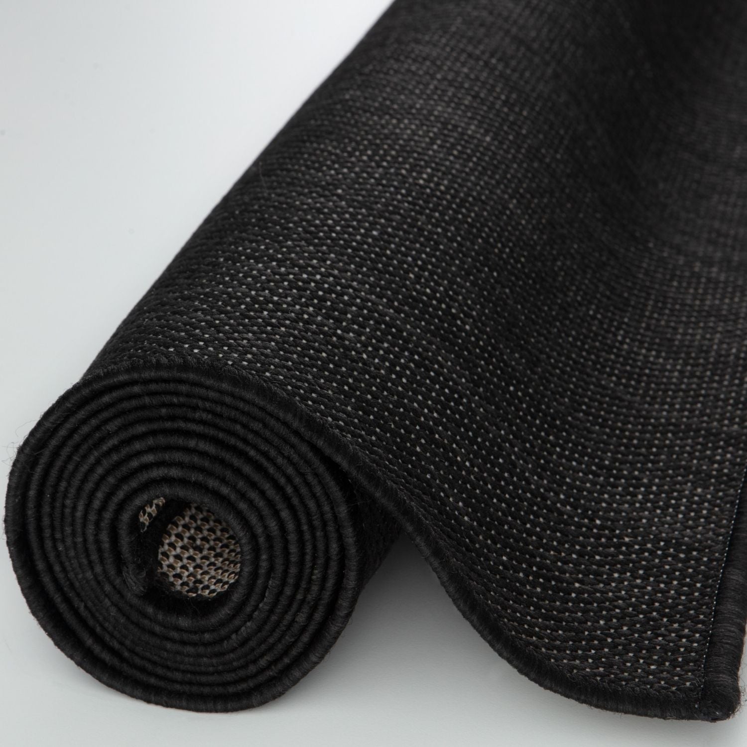 Ecology Outdoor Rug Black | 500B