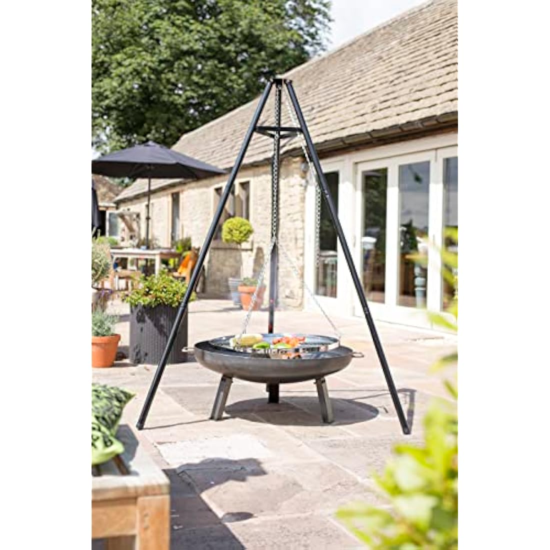 La Hacienda 55578 Tripod Grill, Steel, Black