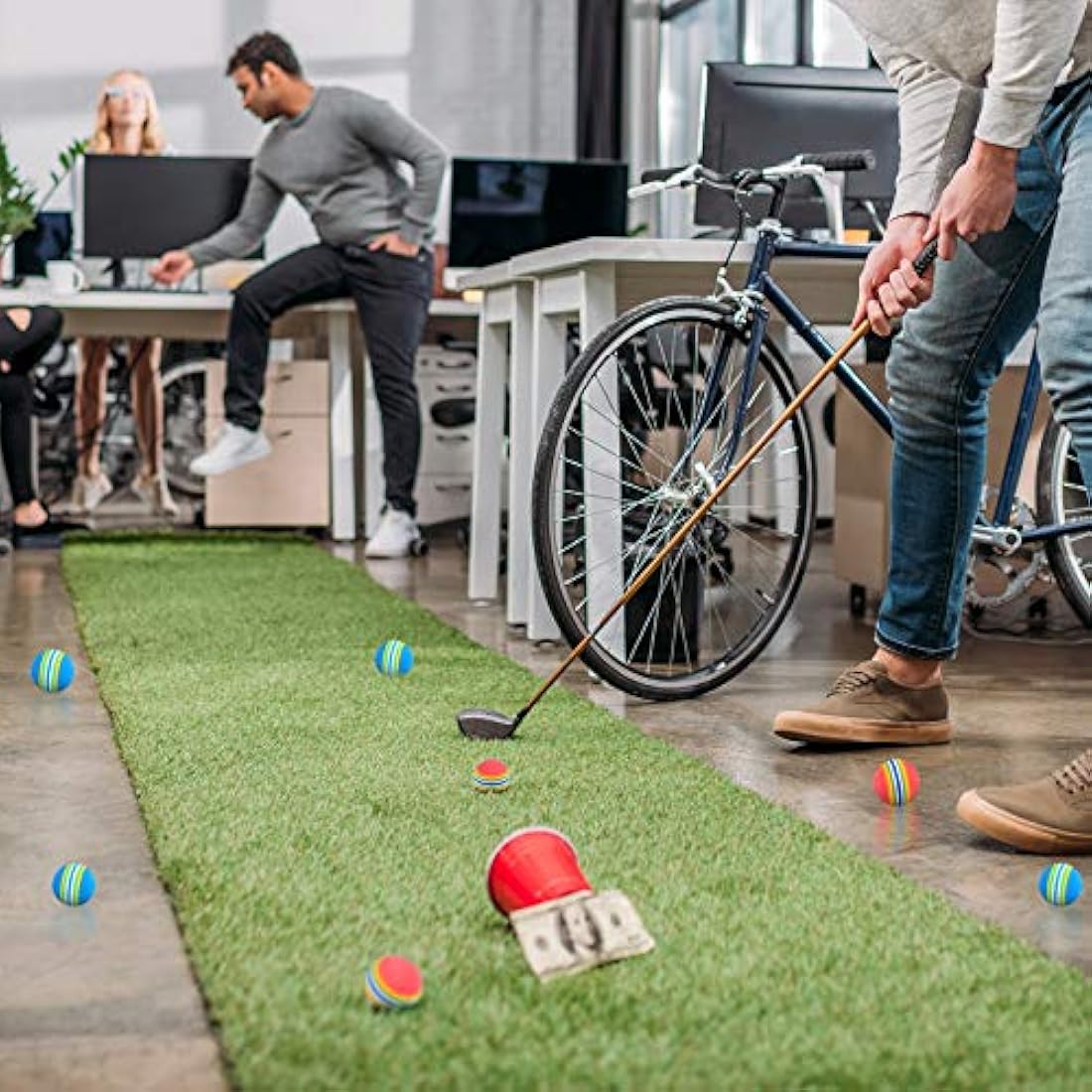 Xiaomoyu 26 Pcs Sponge Practice Golf Balls Training Balls, Rainbow Soft Foam Garden Golf Ball for Indoor, Outdoor Practice - Red/Blue