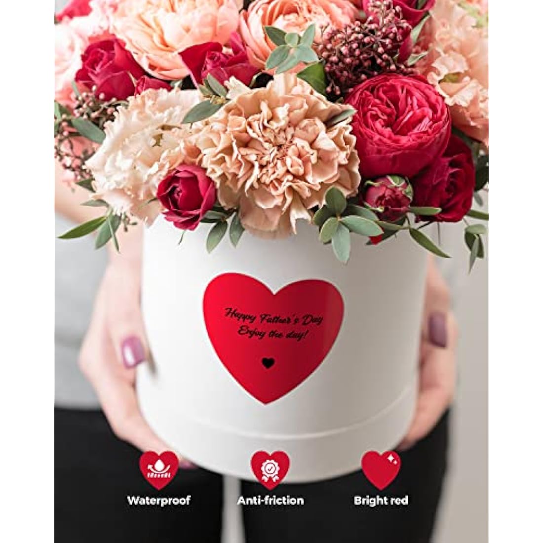 MUNBYN 76x76mm Heart Thermal Stickers, Heart Shaped Adhesive Sticker Labels, Red Love Thermal Labels for Gift, Wedding, Anniversary, Valentine's Day, Small Business 400 Sheet/Roll
