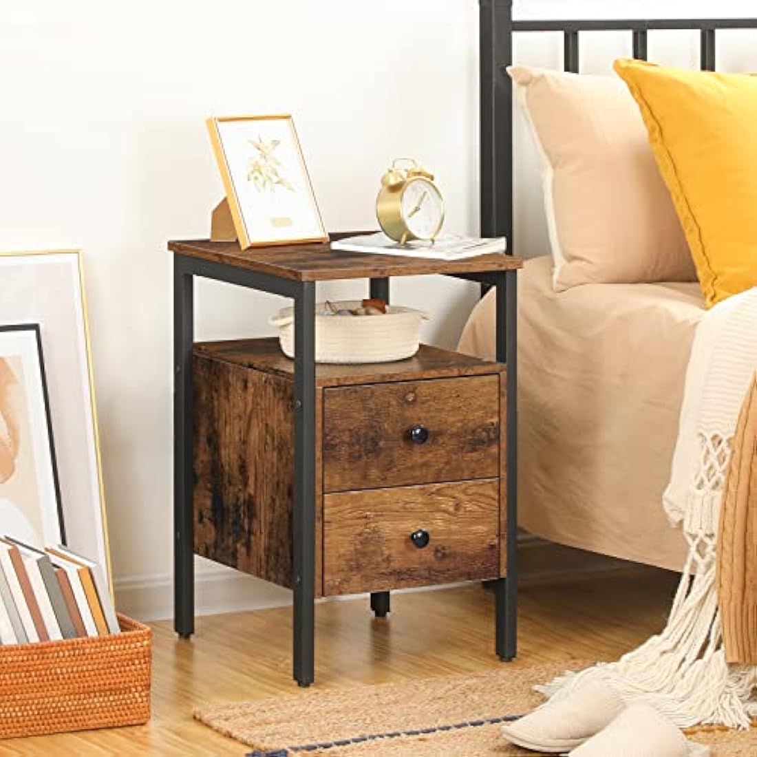 HOOBRO Bedside Table with 2 Drawers, Industrial Sofa Side End Table, Nightstand, End Table with Storage Shelves, for Living Room, Bedroom, Accent Furniture, Easy Assembly, Rustic Brown EBF43BZ01G2