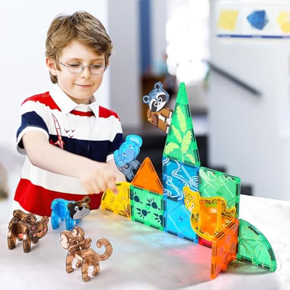 Magnetic Tiles Travel Set, Figures & Animals Toys for Kids,STEM Magnet Building Cubes Montessori Construction Toddler Toys for 3 4 5 6 7 8 9 Year Old,Birthday Gifts,Toddlers,Autism children,Girls,Boys