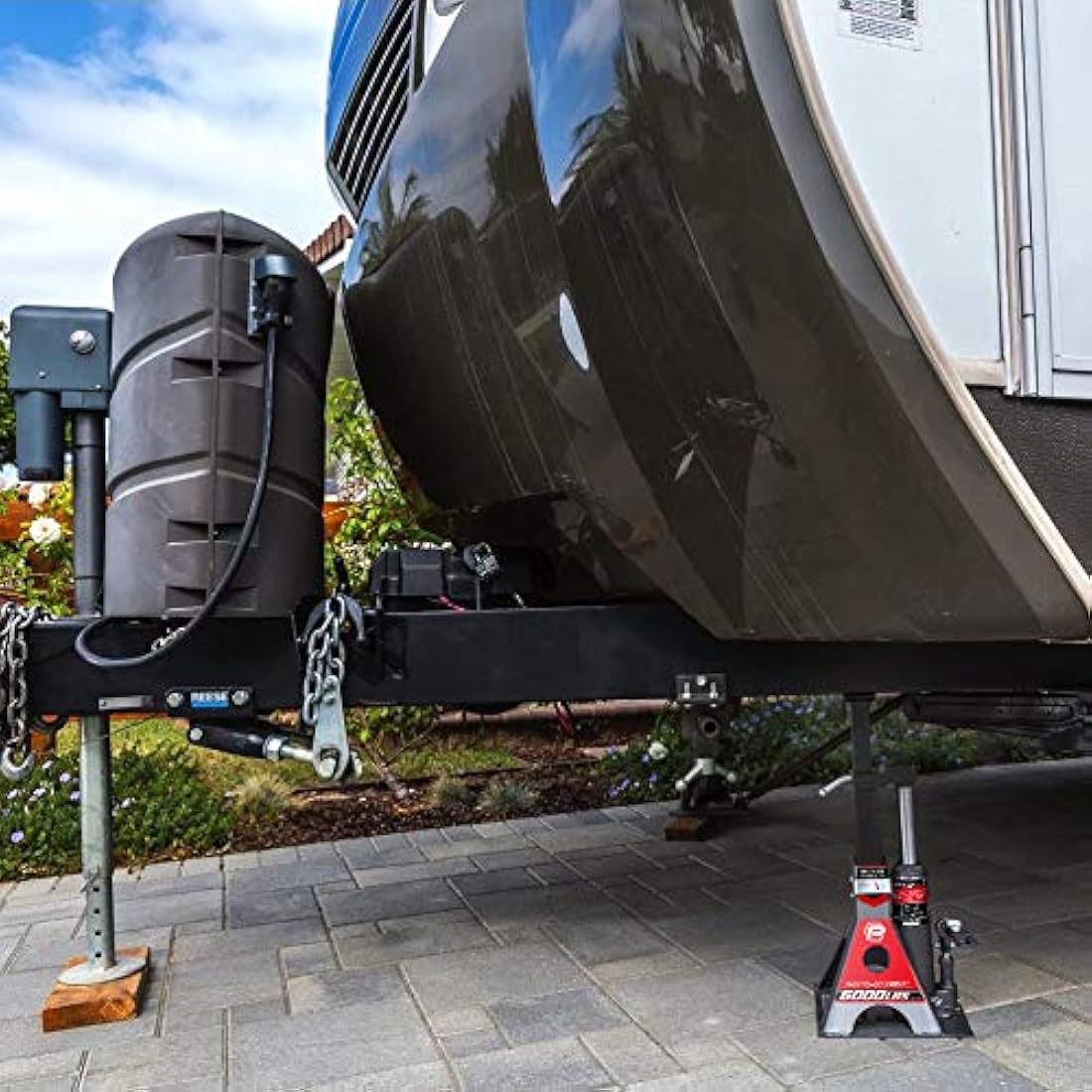 Powerbuilt 620471 3 Ton All-in-One Hydraulic Bottle Jack and Jackstand in One Unit,Compact,Wide Base, Eliminates Jackstands, for Unibody, Trucks, SUVs, RVs,Cars,Trailers,ASME,Black,11-21 Inch