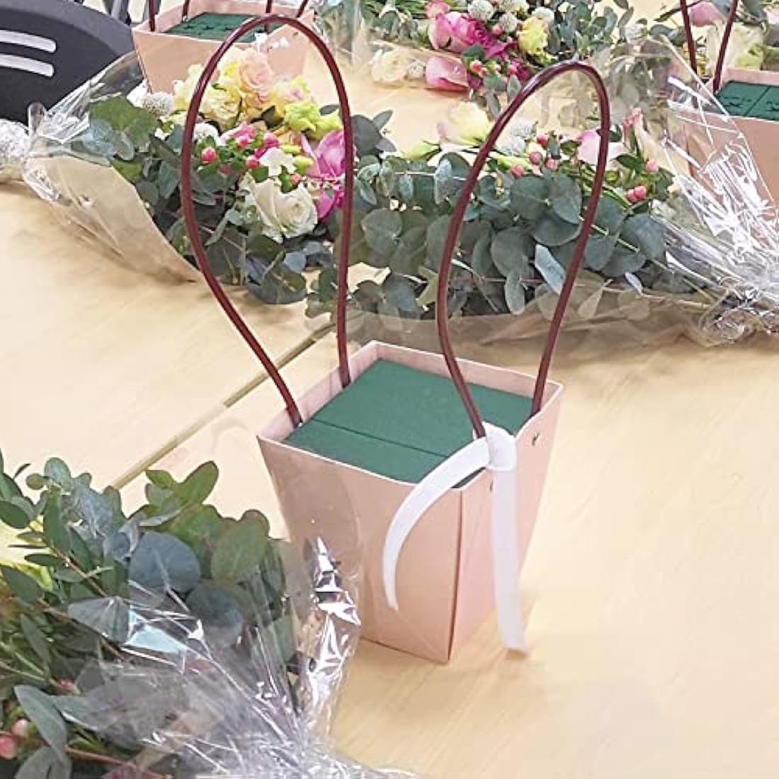 ZOENHOU 8 Pack Floral Foam Block, Dry Foam Bricks for Artificial Flowers, Florist Floral Arrangements DIY Craft Supplies