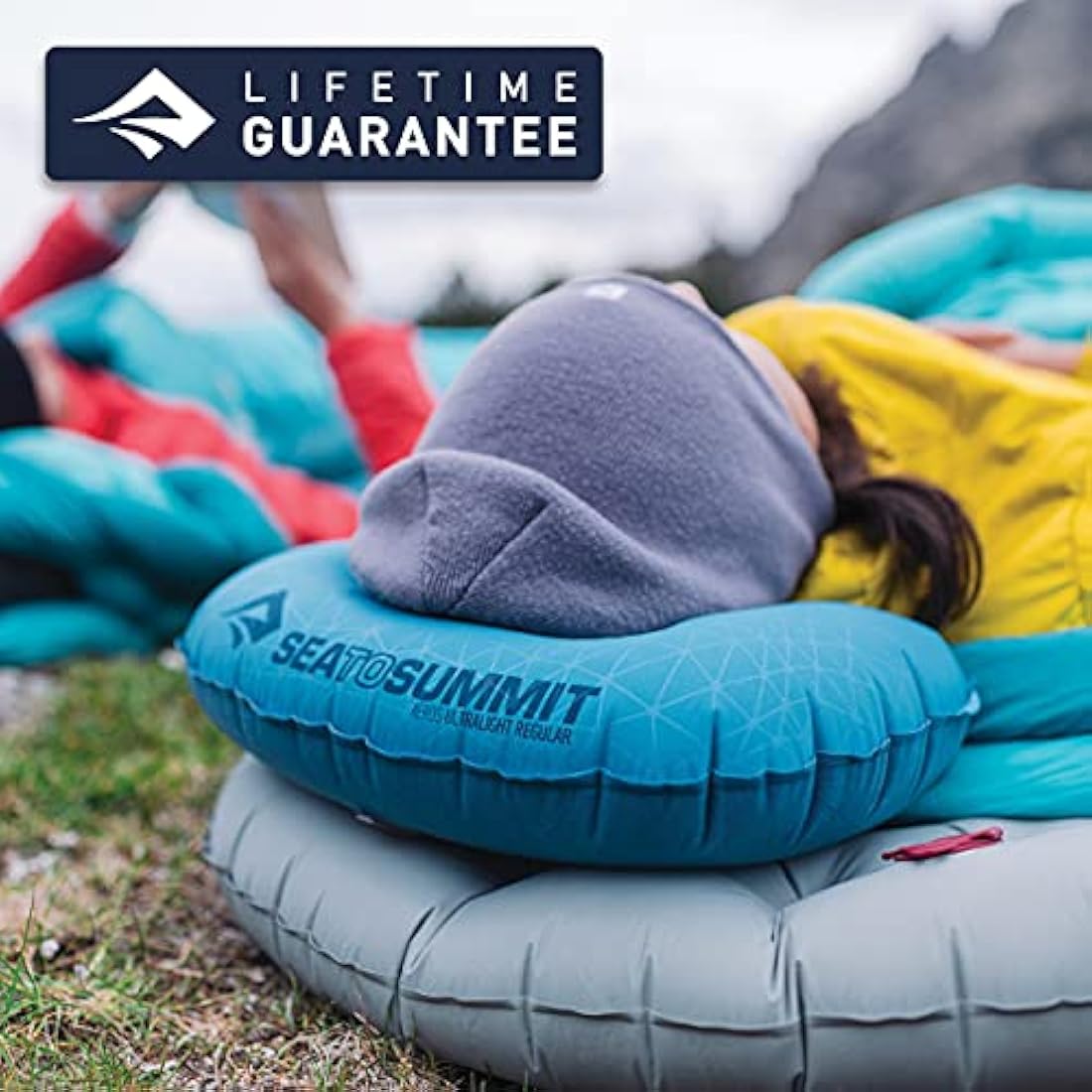 Sea to Summit - Aeros Ultralight Pillow L - Lightest Curved Inflatable Travel Pillow - Stretch-Knit 20D Polyester - Lock System - For Ultralight Backpacking - 44 x 32 x 14cm - Grey - 70g