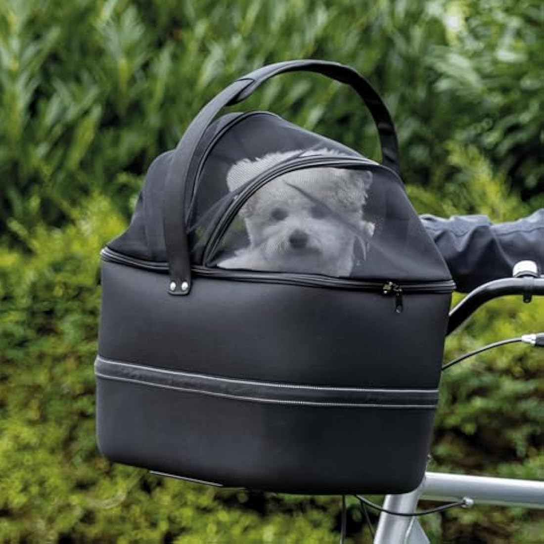 TRIXIE dog bike basket for front up to 13.2 lbs – 16.1 × 18.5 × 11.4 inches – dog bicycle basket for handlebars – includes rain cover and mesh top, 13108