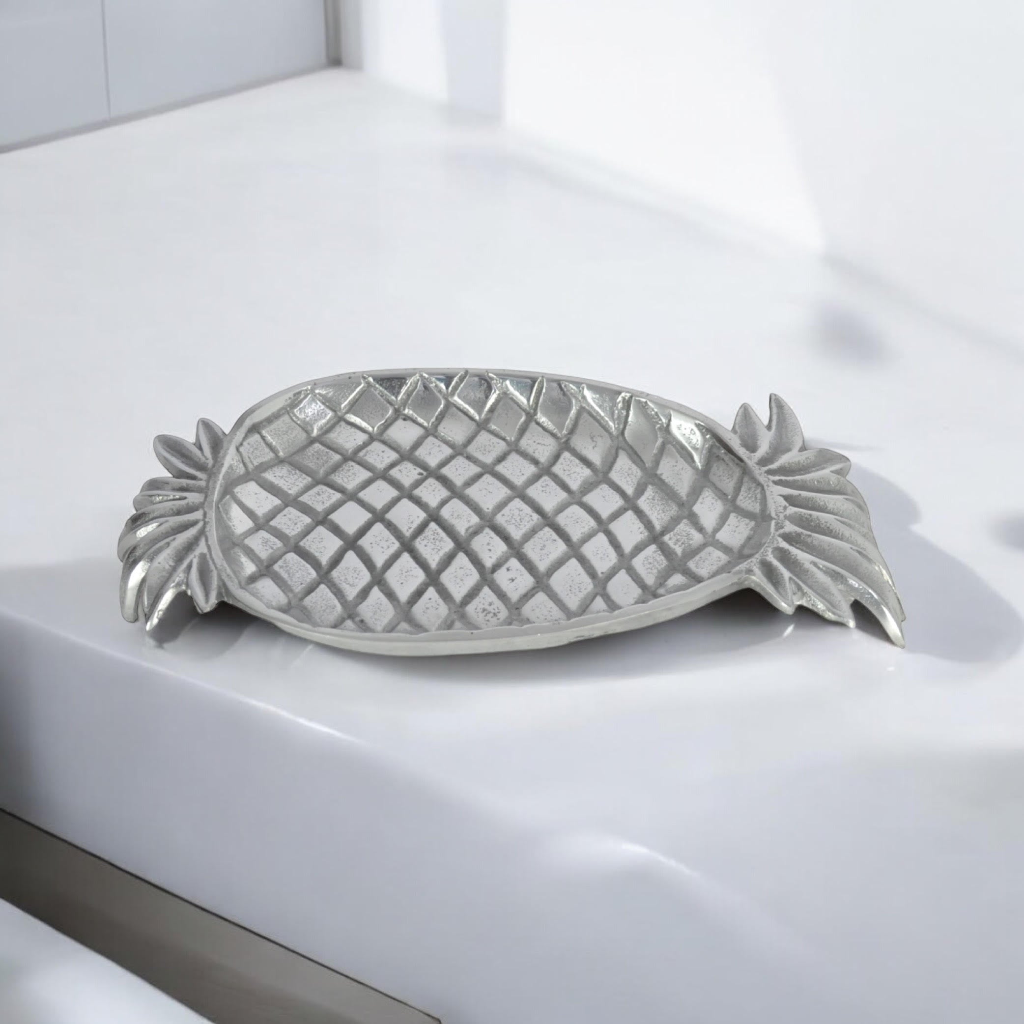 33CM NICKEL PLATED PINEAPPLE SERVING TRAY