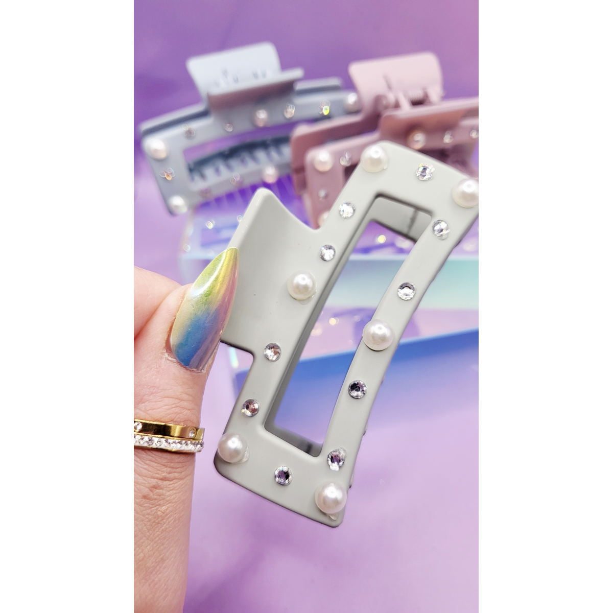 Pearl Essence Square Hair Clamps Pack of 12
