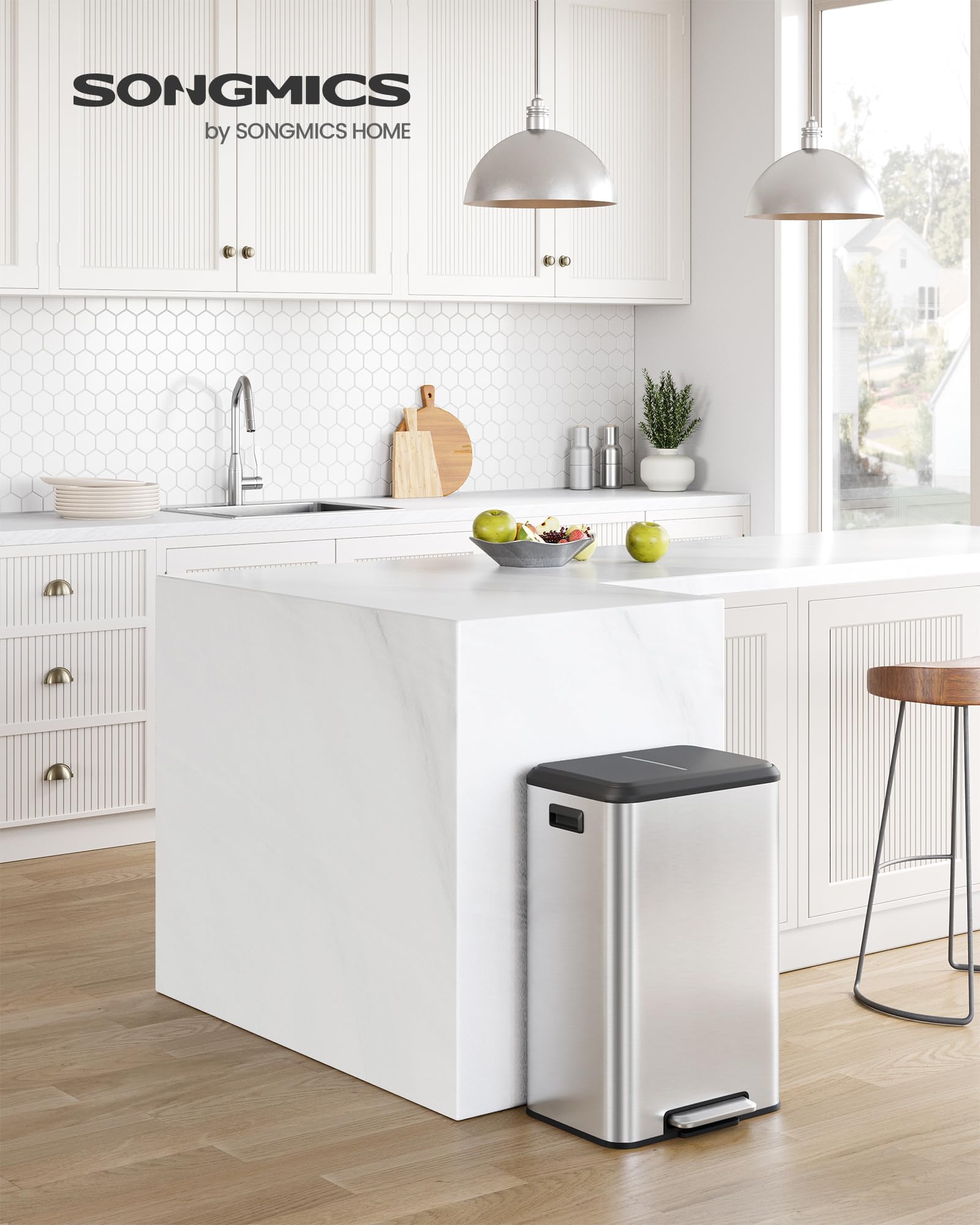 Songmics Kitchen Bin, 40L Pedal Bin with Lid, Rubbish Bin for Waste, Soft Close and Stays Open, Wide Pedal, Silver LTB541E40