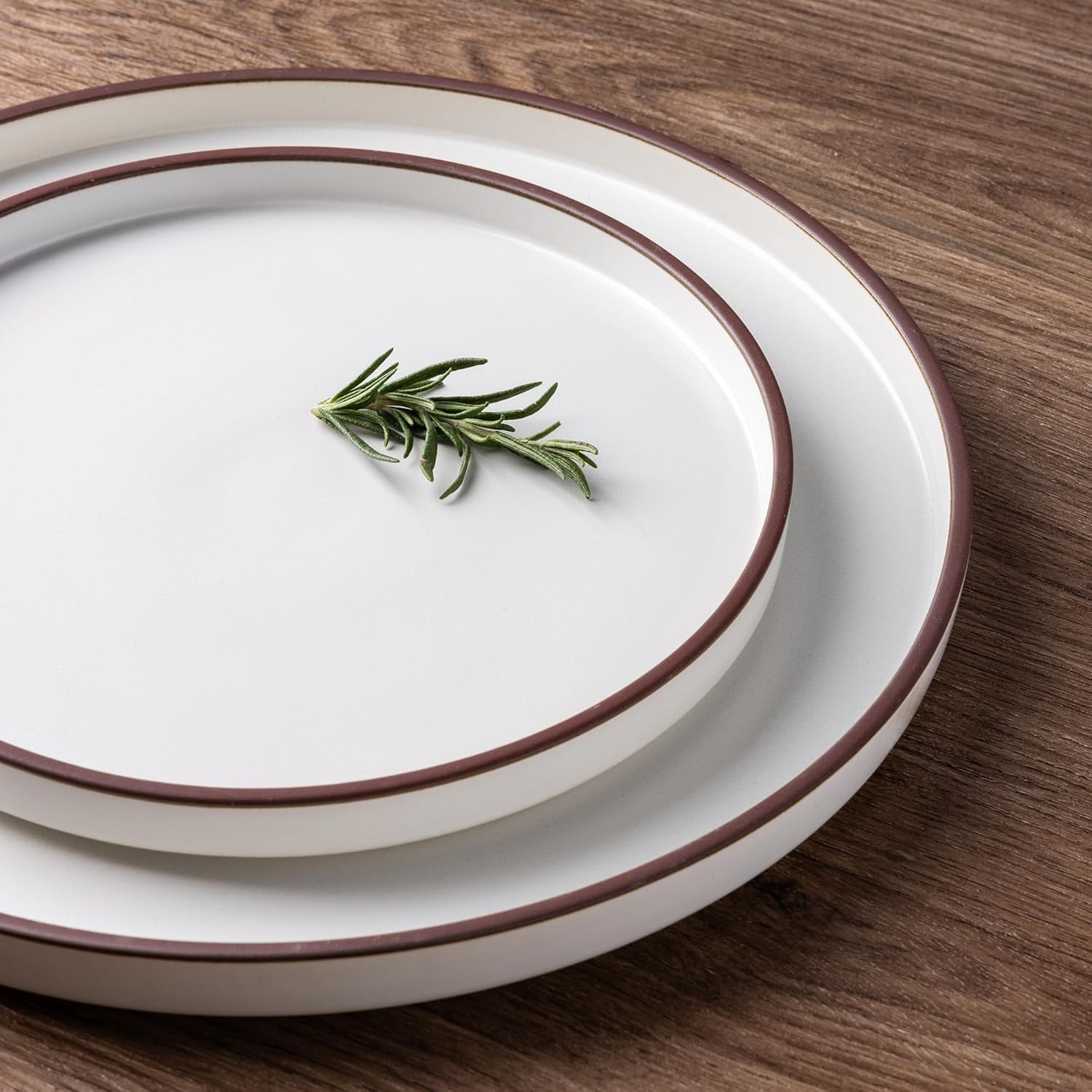 LeRatio Dinner Set for 4, 12 Piece Stoneware Plates and Bowls Set, Chip and Scratch Resistant Dinnerware Set, Oven & Dishwasher & Microwave Safe