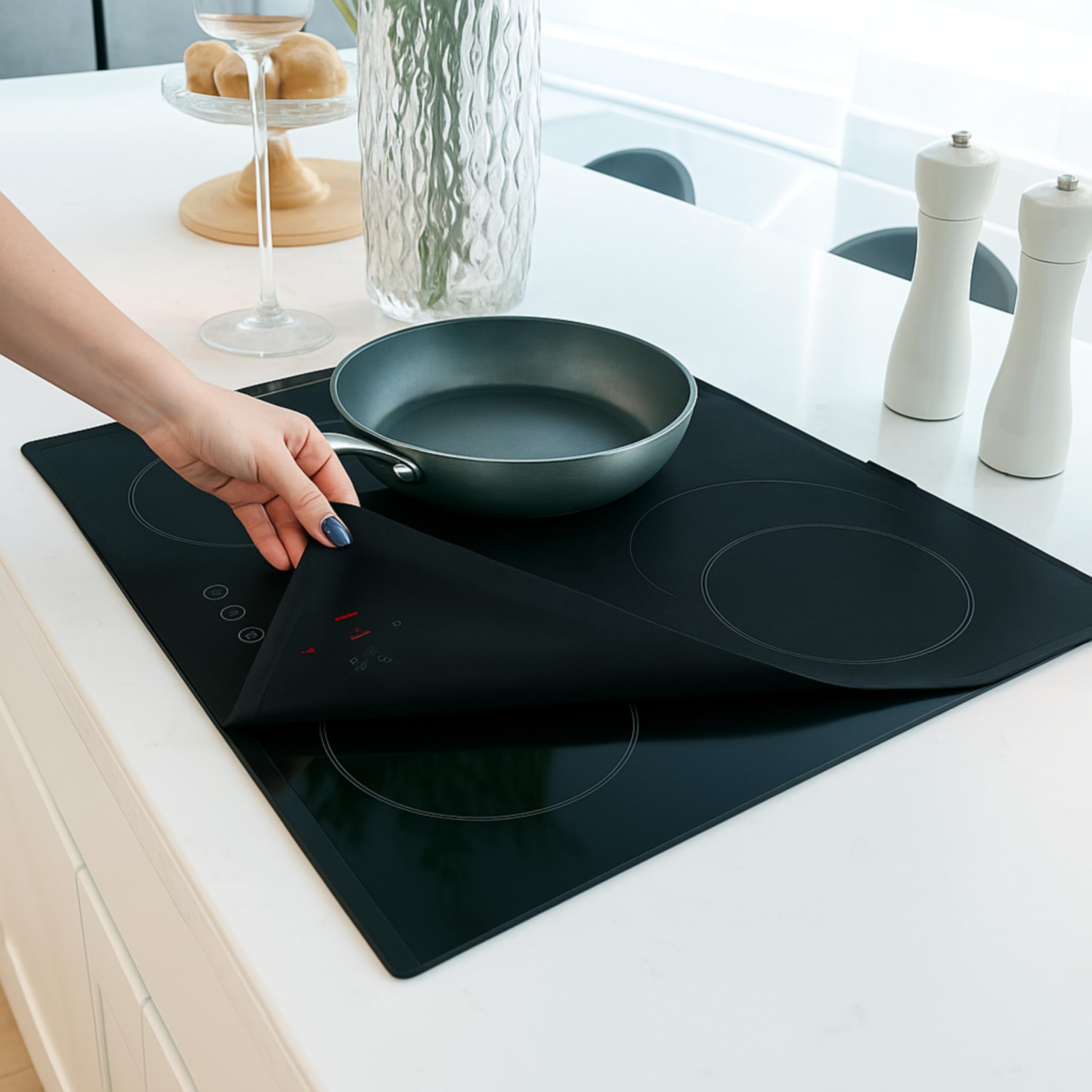 HomeMakers Translucent Induction Hob Protector Mat | Large 61x53cm Magnetic Cover | Heat Resistant | Scratch Protection for Cooktop | Non-Slip |