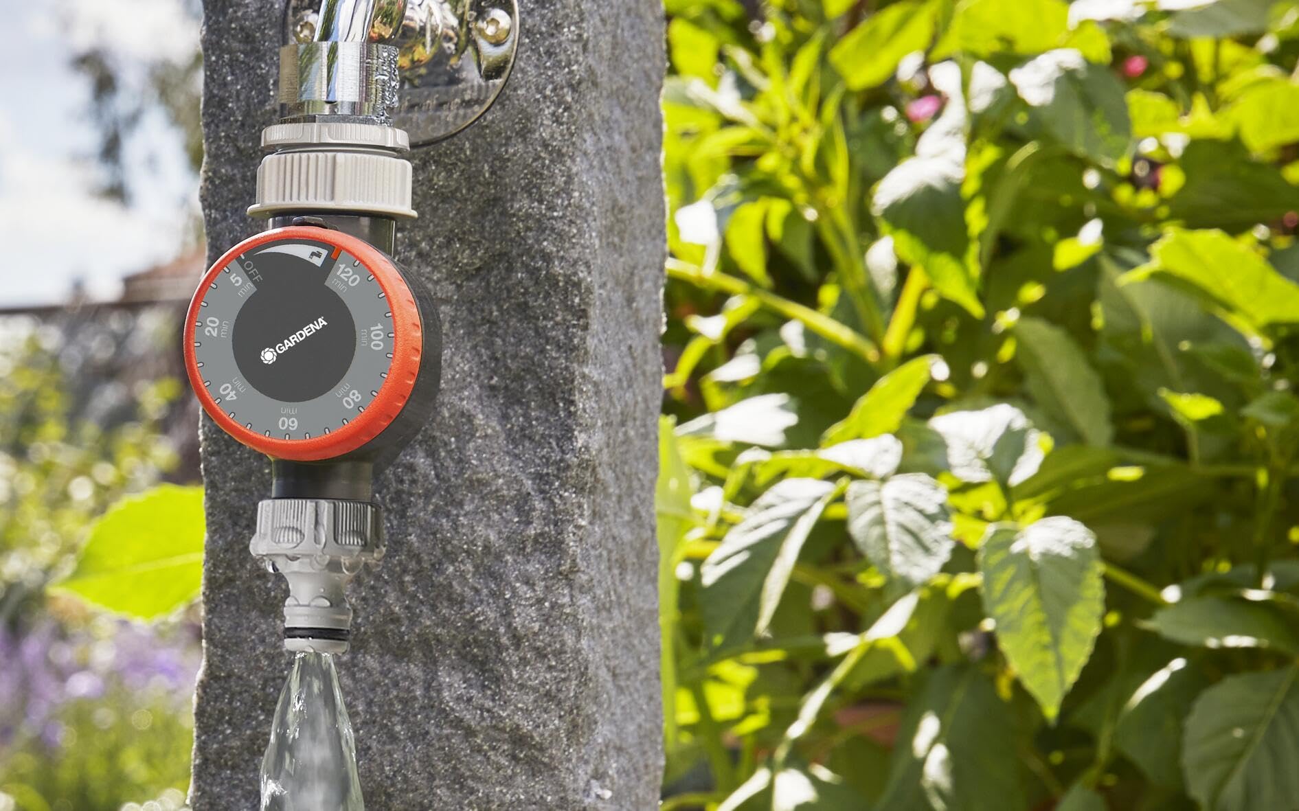 Gardena Water Timer: Automatic timer for faucets 26.5 mm (3/4 inch) or 33.3 mm (G1), flexible watering time (5-120 min), easy insertion thanks to