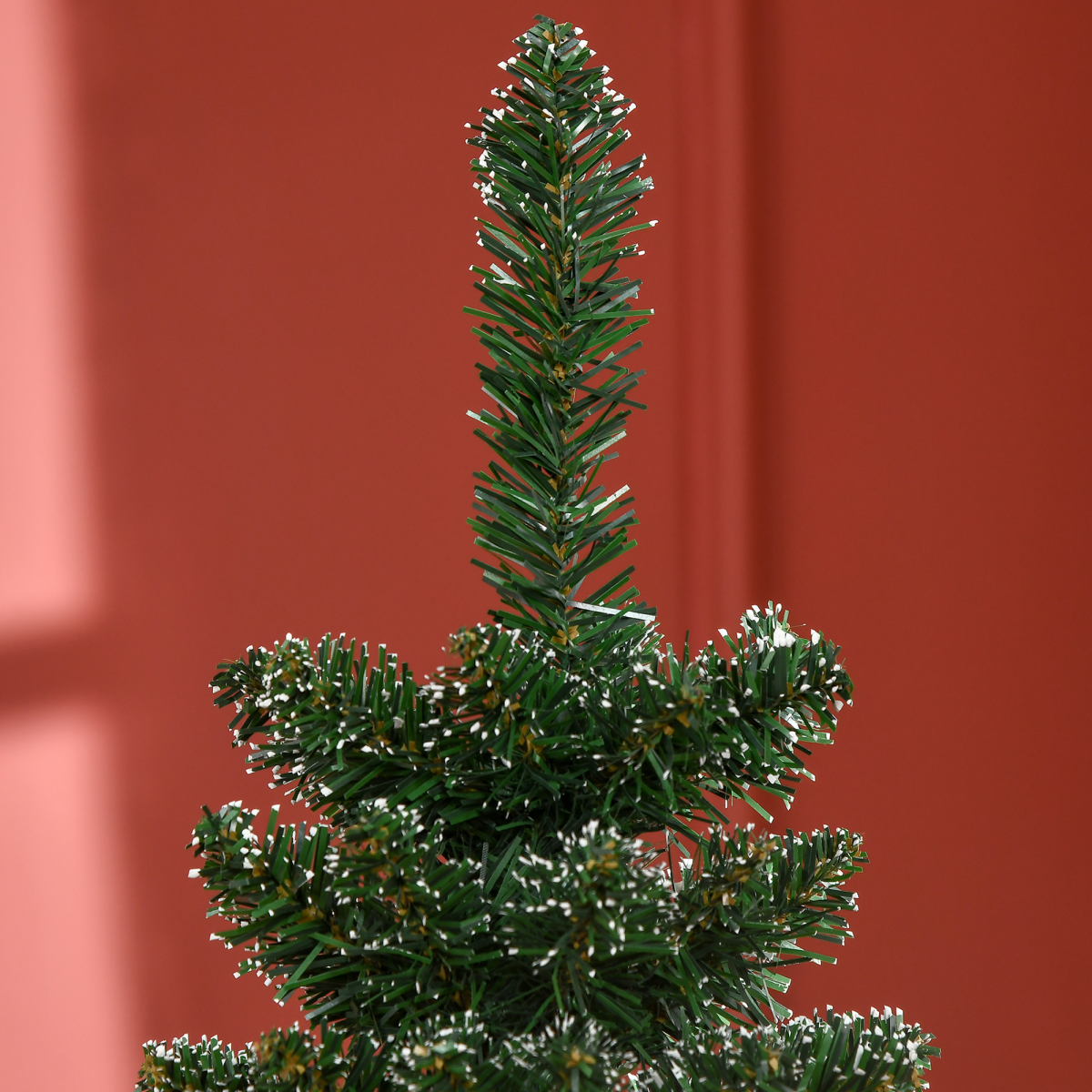 5.5FT Artificial Snow Dipped Christmas Tree Home Indoor Green HOMCOM