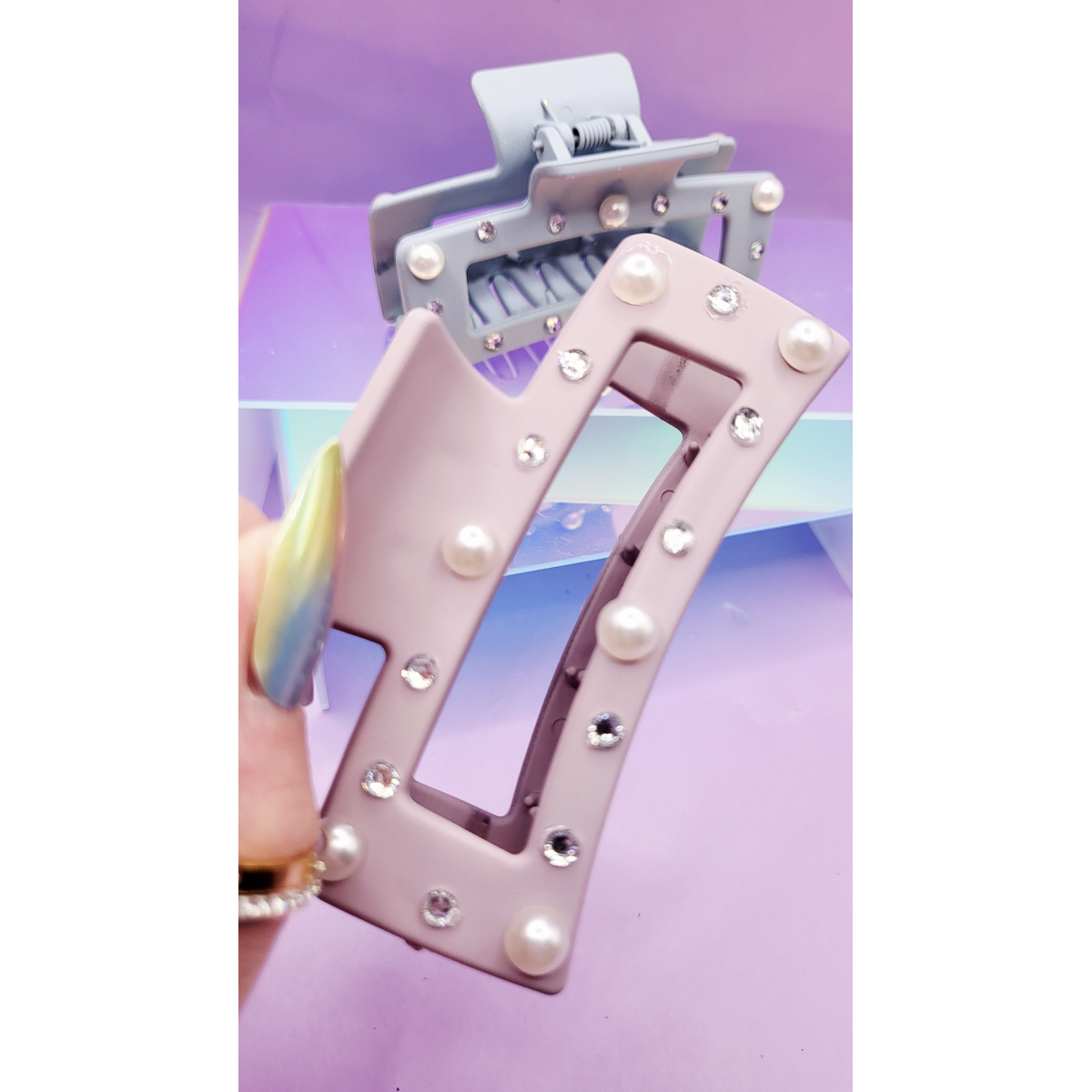 Pearl Essence Square Hair Clamps Pack of 12