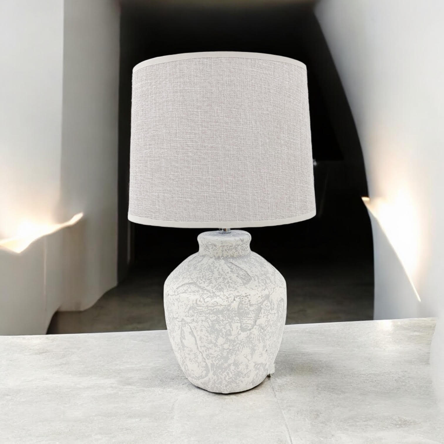 51X20X20CM TABLE LAMP