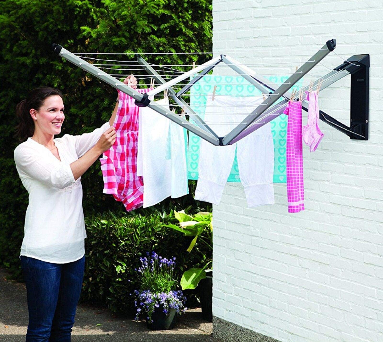 Brabantia WallFix Retractable Washing Line with Protective Fabric Cover (24m) Wall-Mounted Foldaway Clothes Air Dryer (Silver)