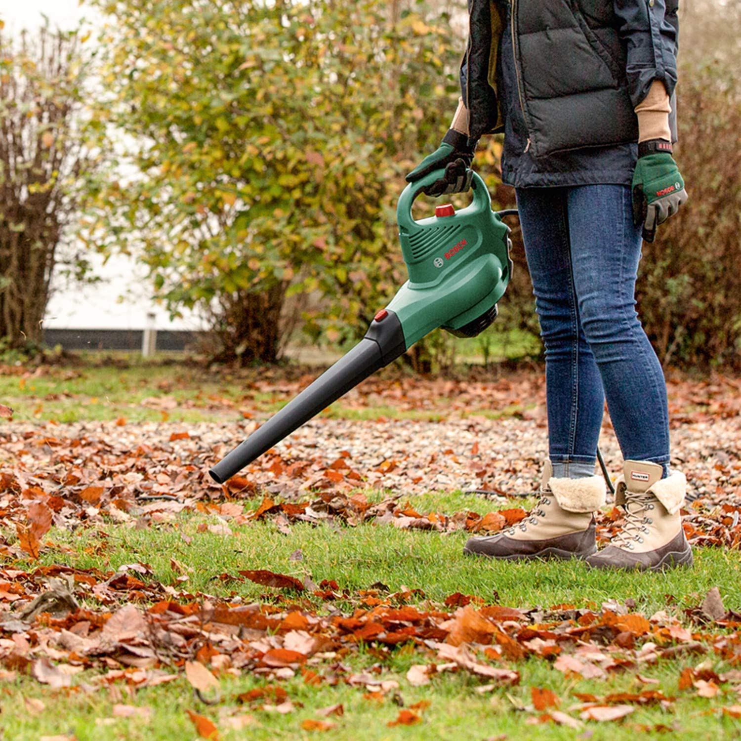 Bosch Electric Leaf Blower and Vacuum Universal Garden Tidy 2300