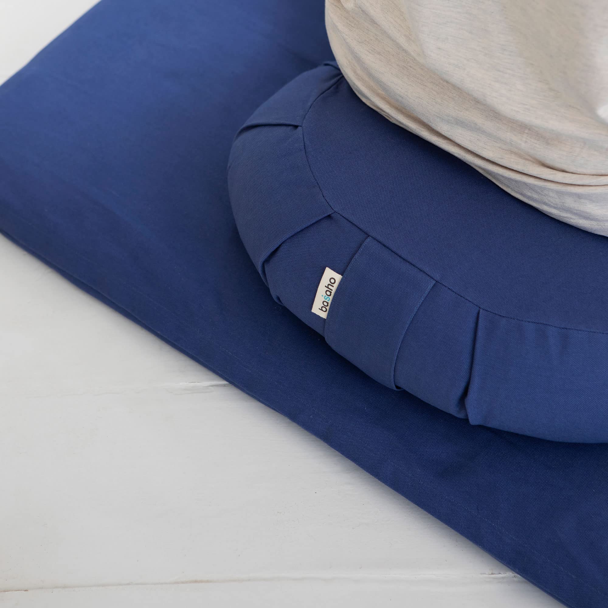 basaho CRESCENT Zafu Meditation Cushion | Organic Cotton | Buckwheat Hulls | Removable Washable Cover (Midnight Blue)
