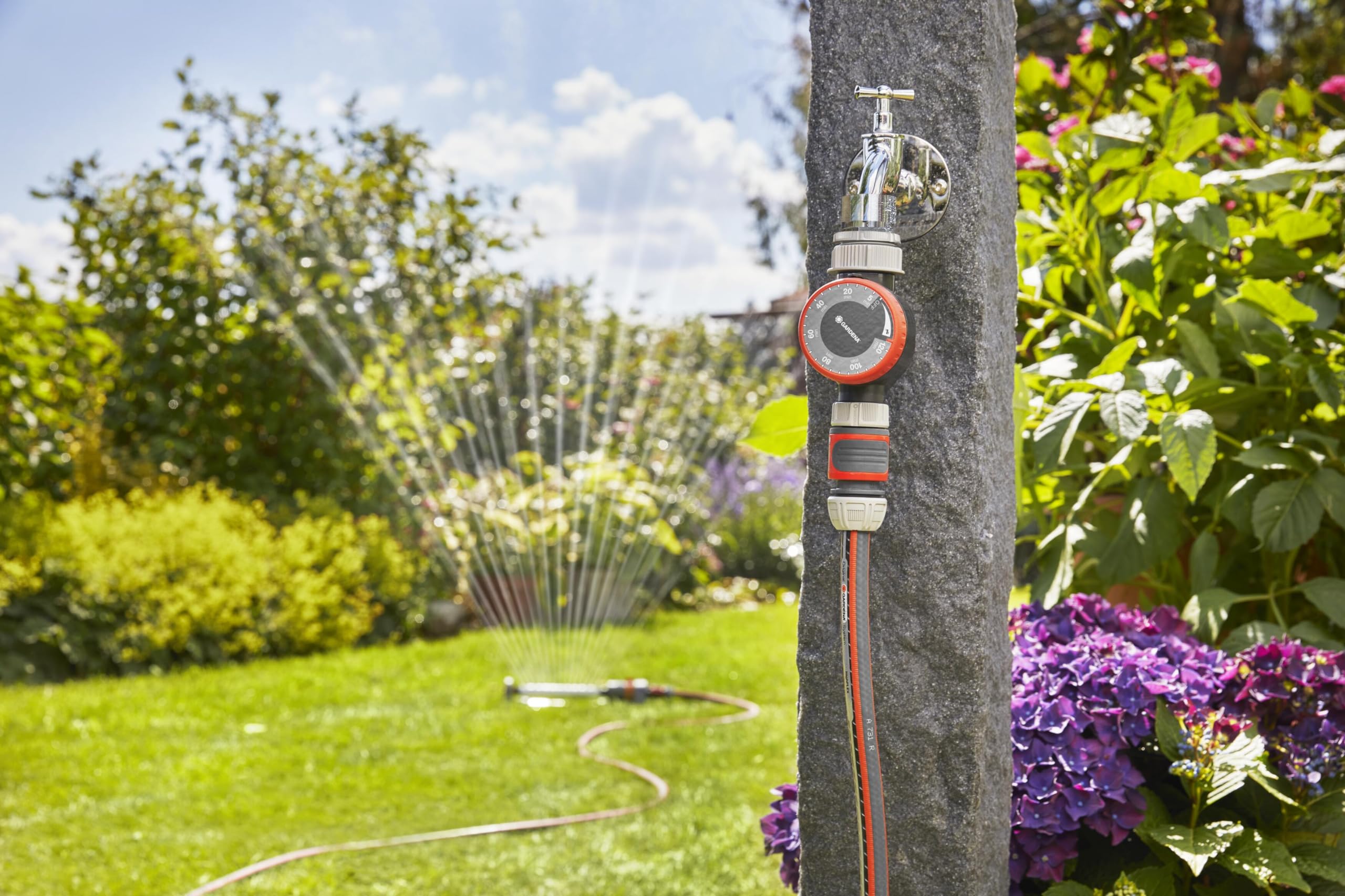 Gardena Water Timer: Automatic timer for faucets 26.5 mm (3/4 inch) or 33.3 mm (G1), flexible watering time (5-120 min), easy insertion thanks to