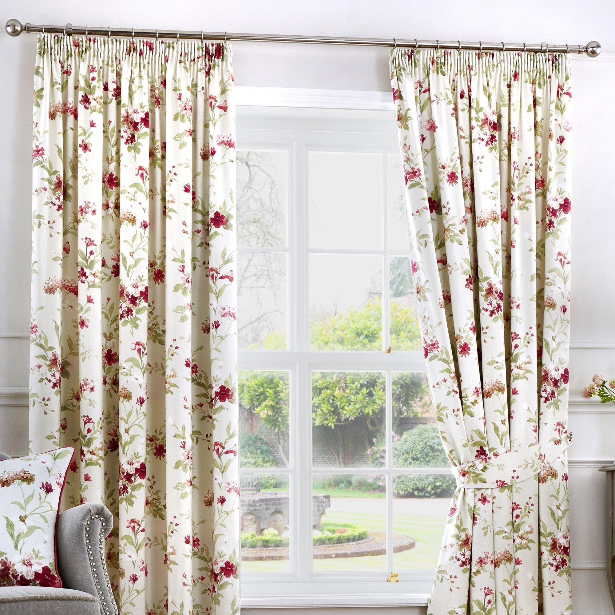 Fusion Jeannie Curtains, 168 x 229cm, Red