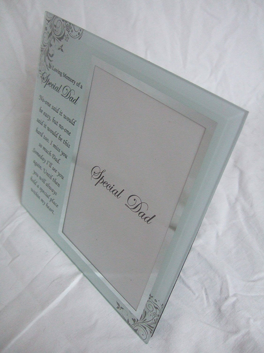 In Loving Memory, Special Dad Memorial Glass 6"x4" (15x10cms) Photo Frame with Sentimental Verse