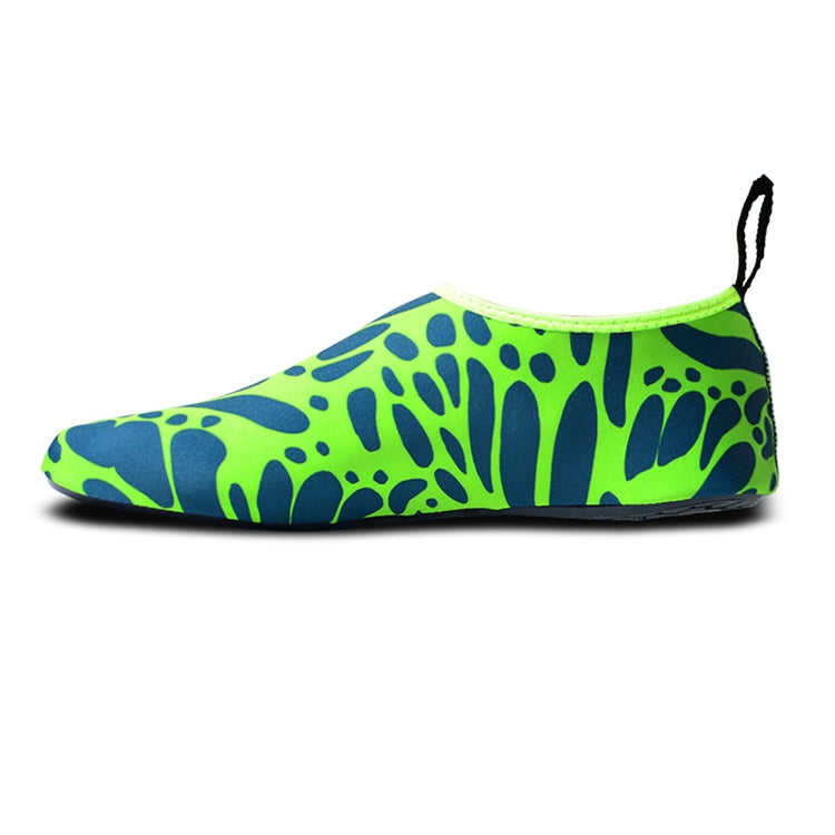 Non-slip Wear-resisting Thick Rubber Sole Diving Shoes and  Socks, One Pair, M, L