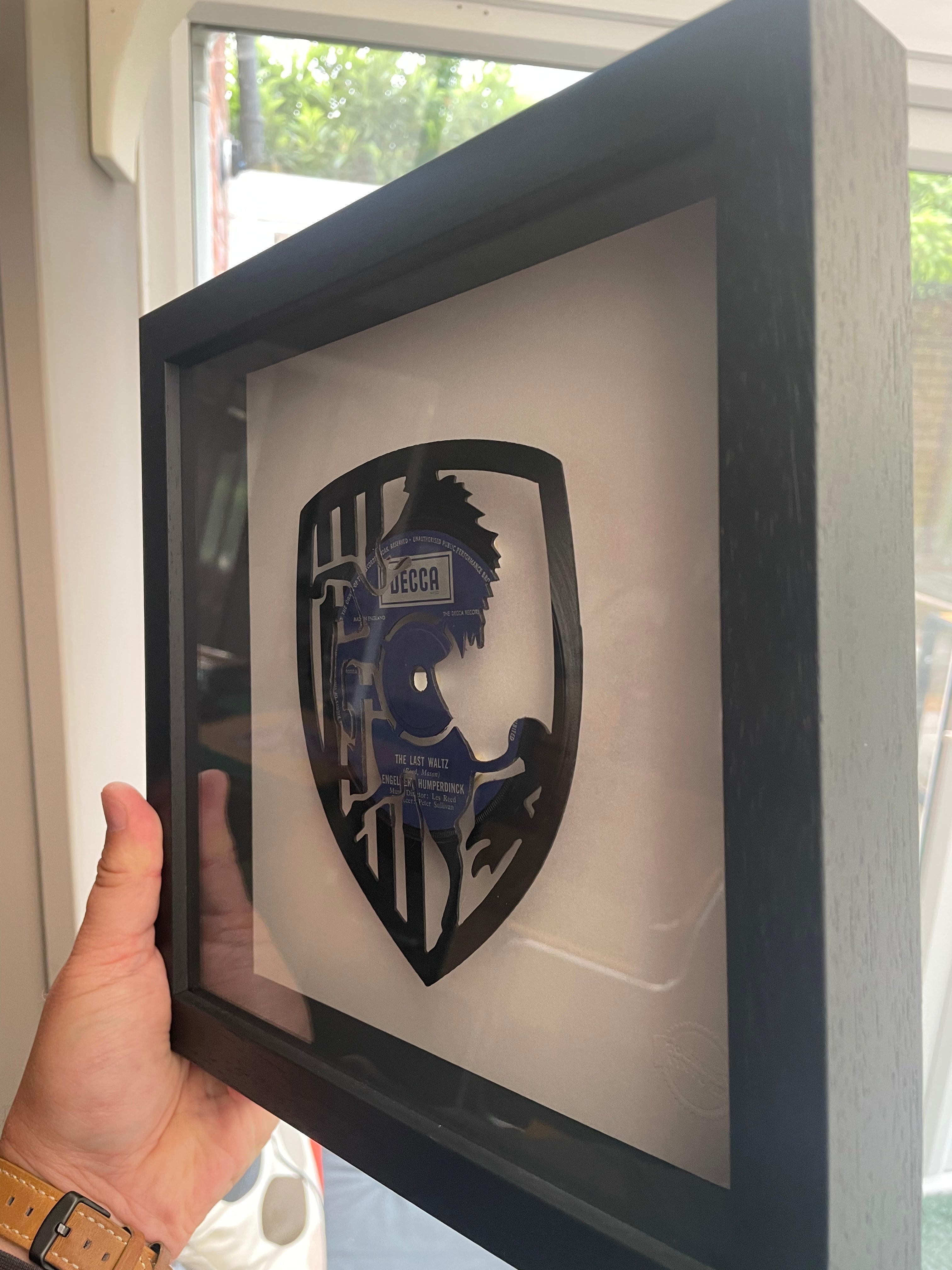 Gillingham - The Last Waltz - Engelbert Humperdinck Club Badge - Decca Vinyl Art
