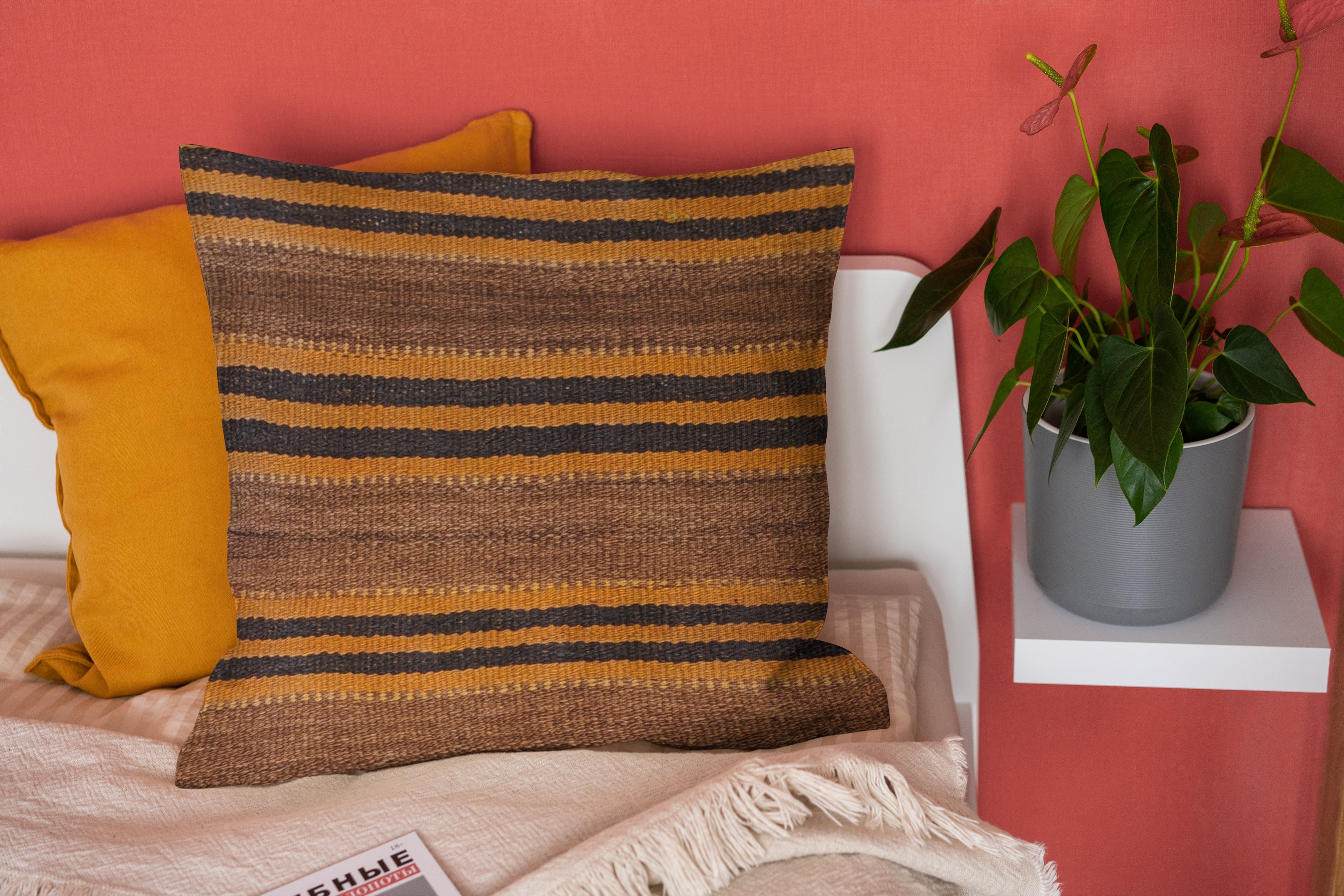 Turkish Kilim Vintage Cushion Cover - 40 x 40 cm