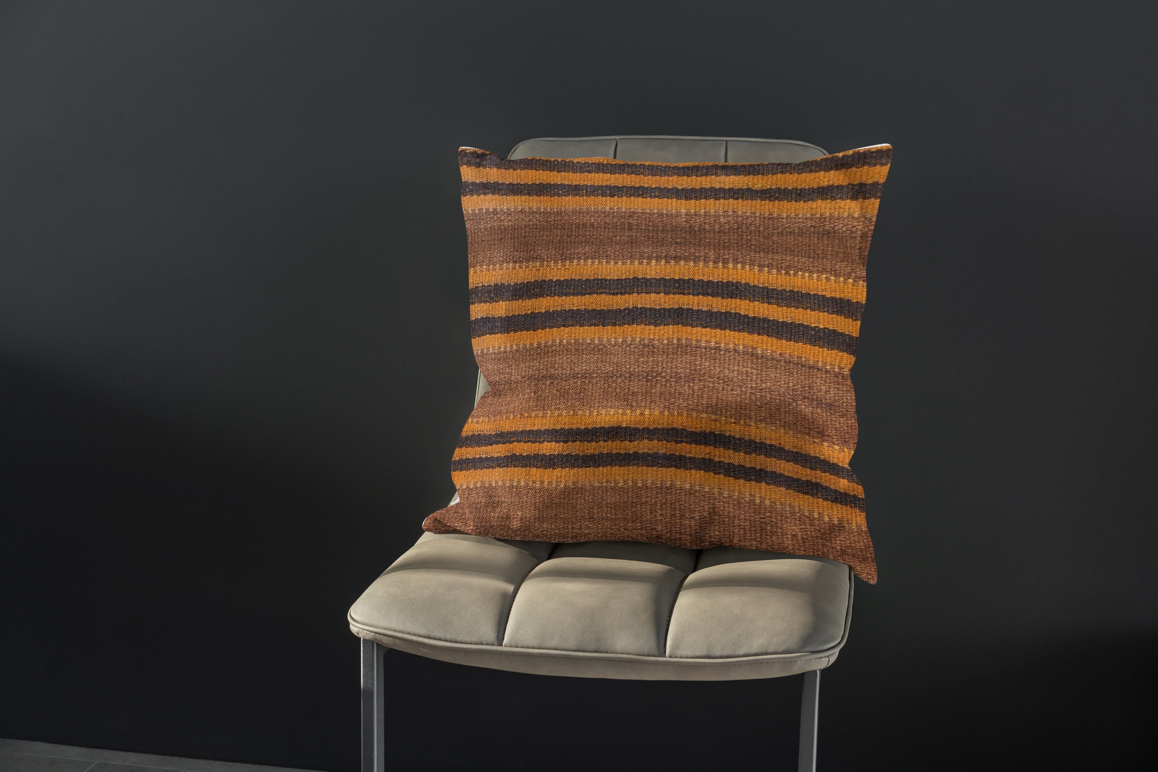 Turkish Kilim Vintage Cushion Cover - 40 x 40 cm
