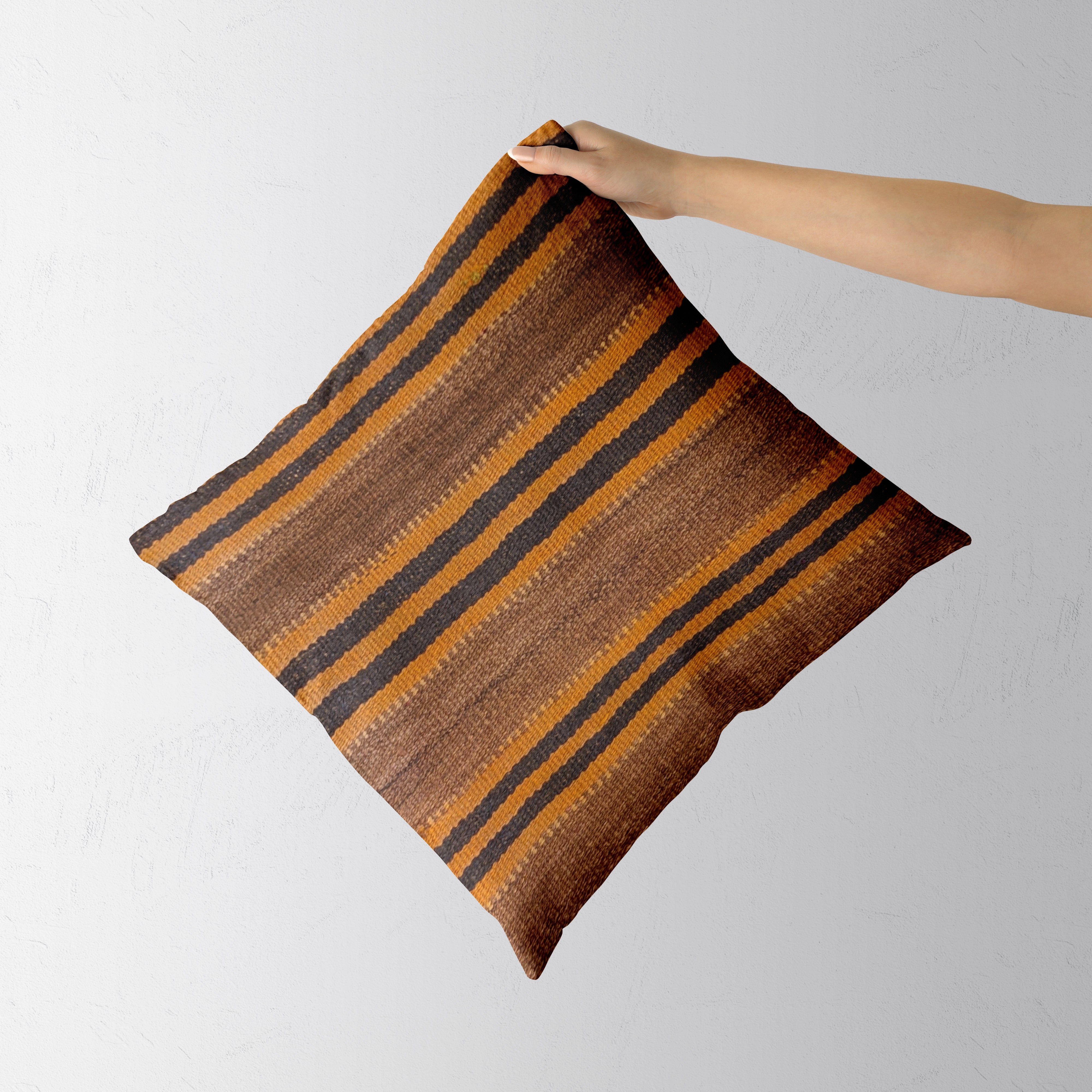 Turkish Kilim Vintage Cushion Cover - 40 x 40 cm