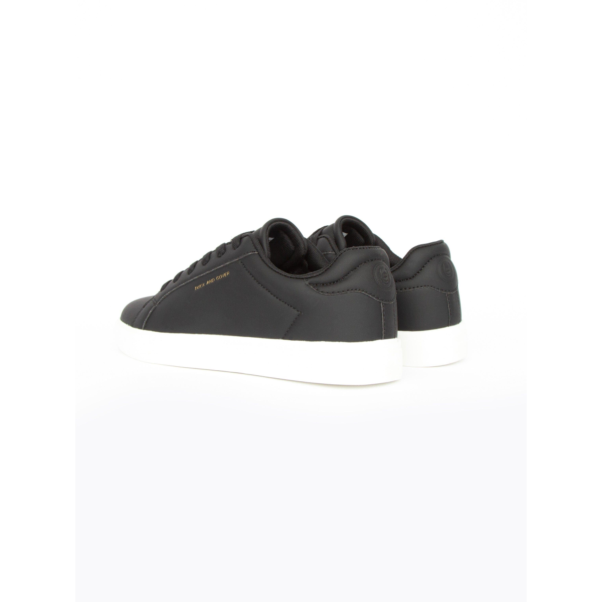 Claspar Trainers Black