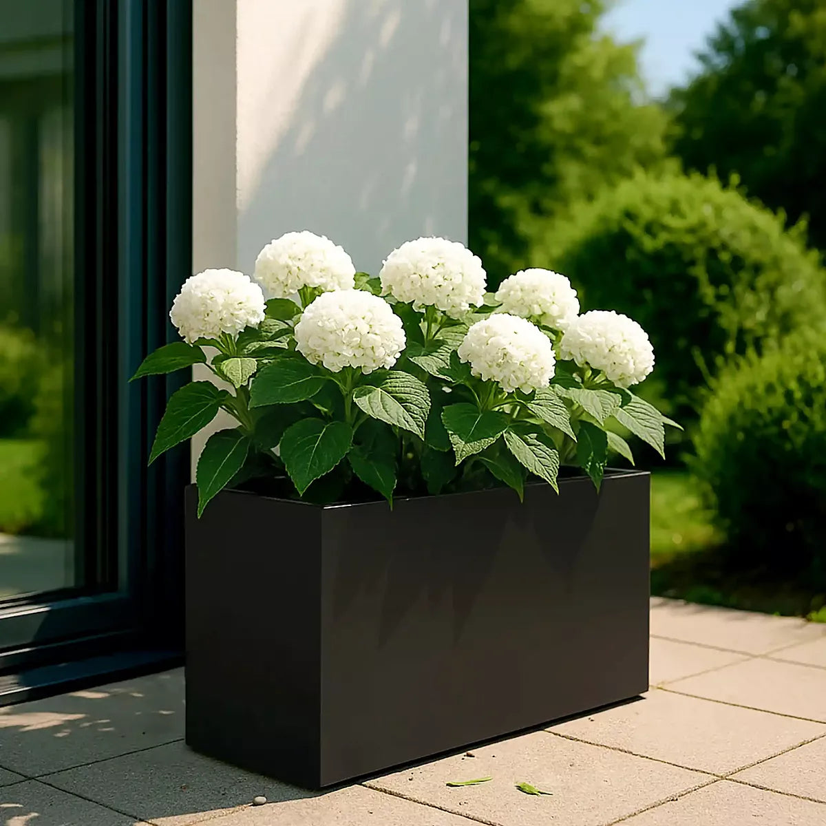 IDEALIST Lite Contemporary Trough Garden Planter, Light Concrete Outdoor Plant Pot H30 L65 W19 cm, 37L
